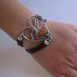 Designer Leaf Bracelet