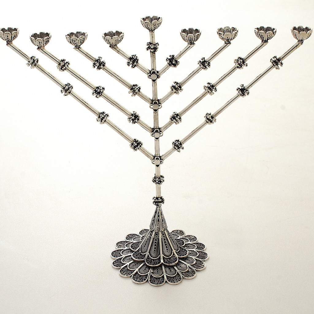 Saiba como o sevivon-dreidel foi criado no judaísmo – Menorah